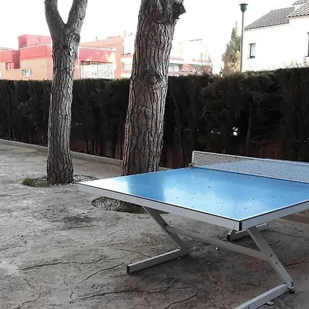Acogedor Cerca De La Playa * إل فيندريل